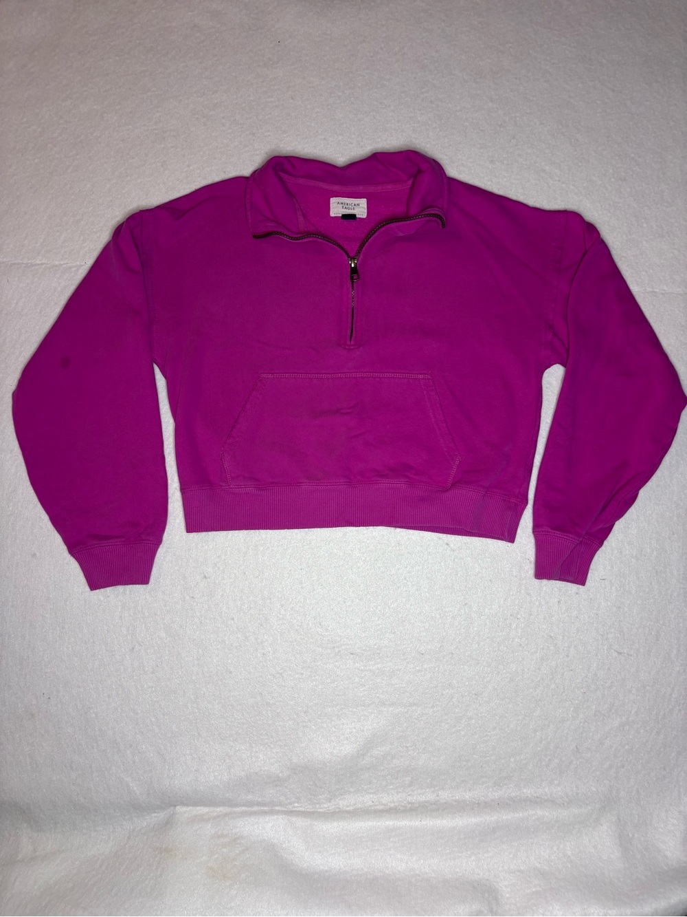 American Eagle Outfitters Half-Zip Cropped Sweatshirt - Bright Magenta Size M